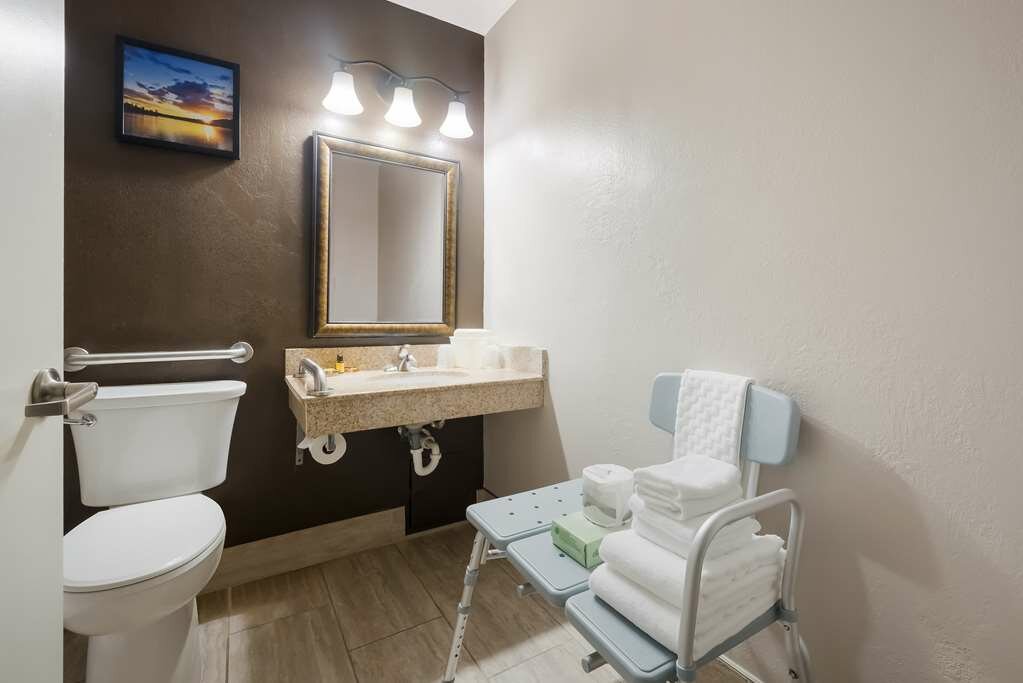 Фото Best Western Executive Inn
