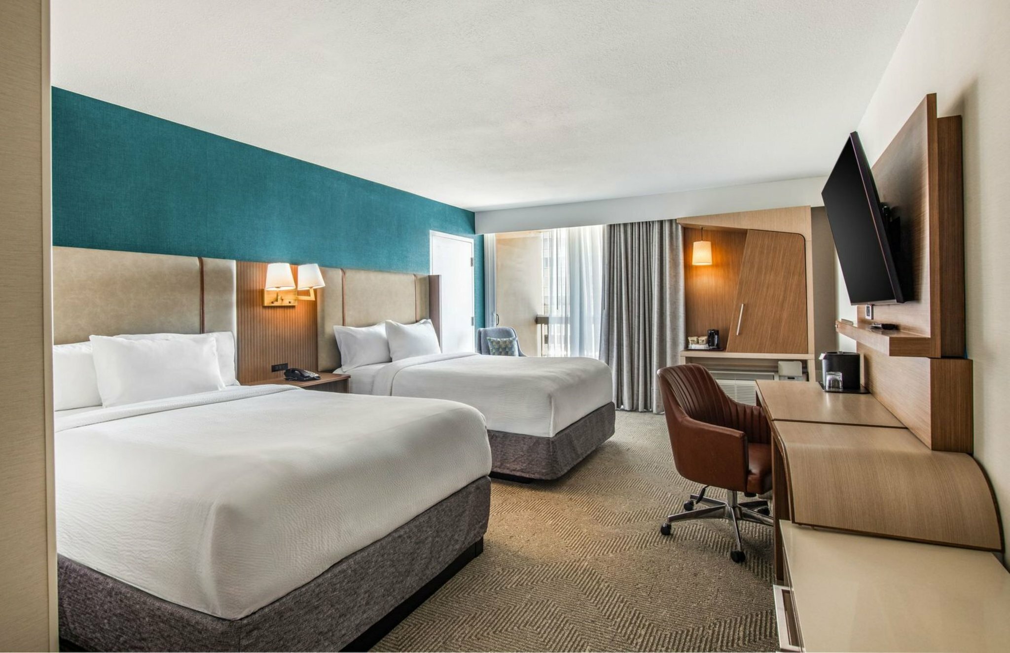 Фото Courtyard by Marriott Oxnard Ventura