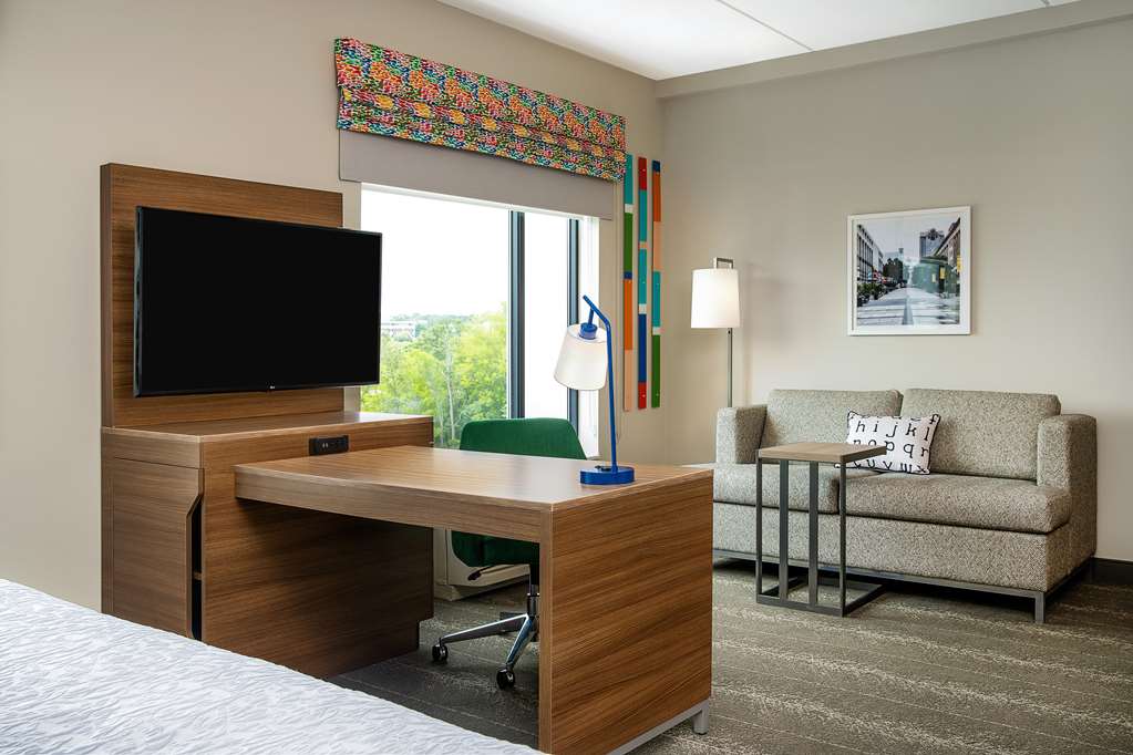 Фото Hampton Inn & Suites Raleigh Midtown
