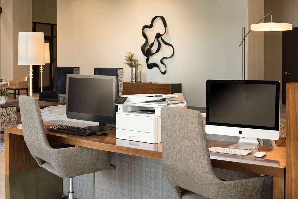 Фото Embassy Suites by Hilton Amarillo Downtown