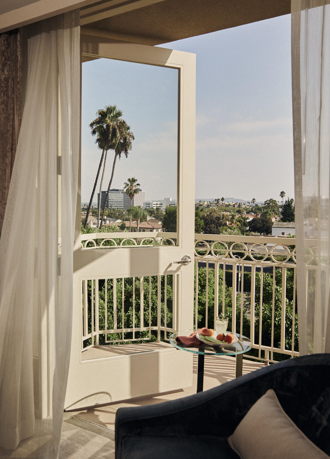 Фото L'Ermitage Beverly Hills