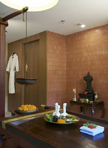 Гостиница The Gateway Hotel Beach Road Calicut в Кожикоде