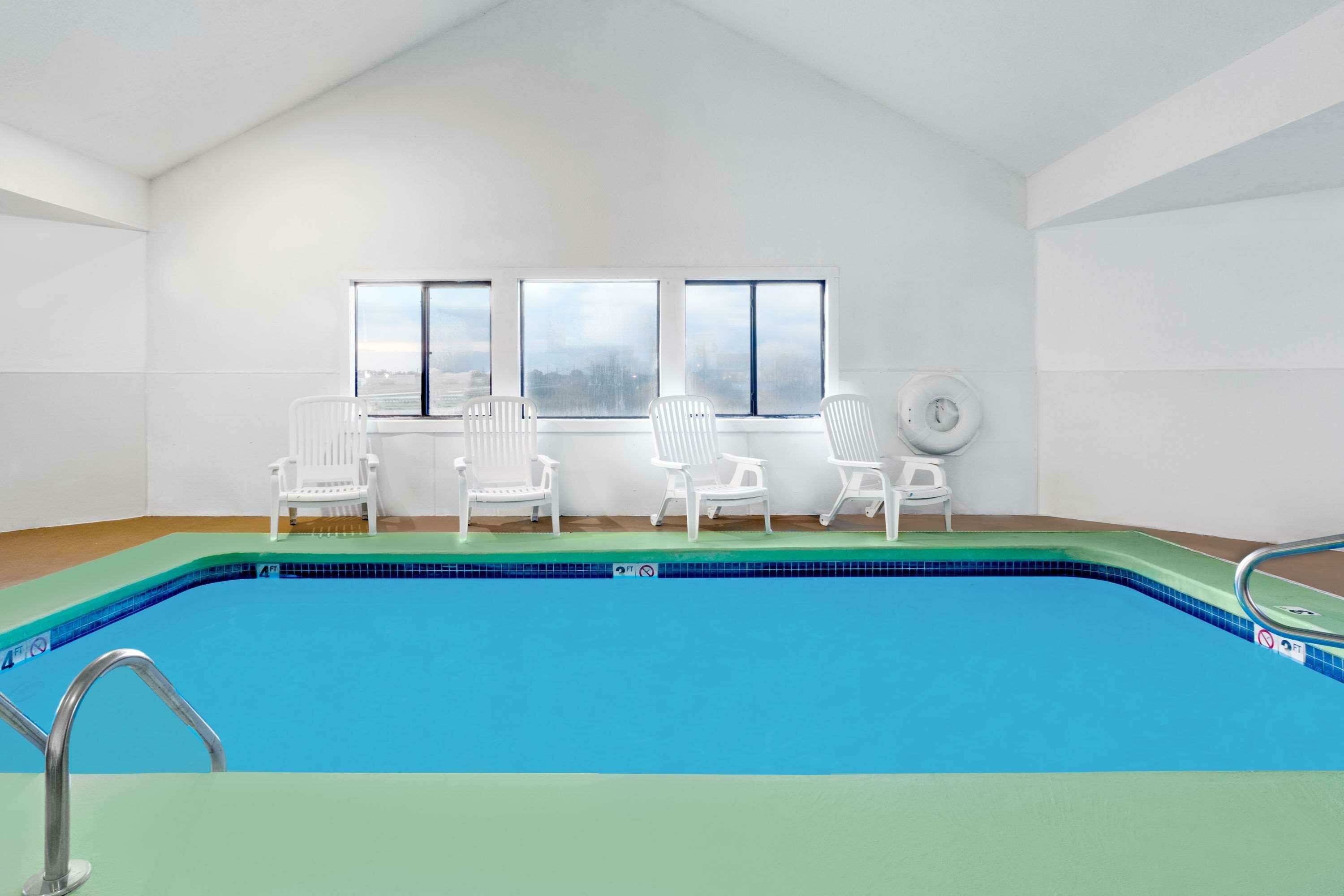 Фото Days Inn by Wyndham Concordia