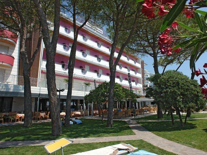 Фото Hotel Cesare Augustus