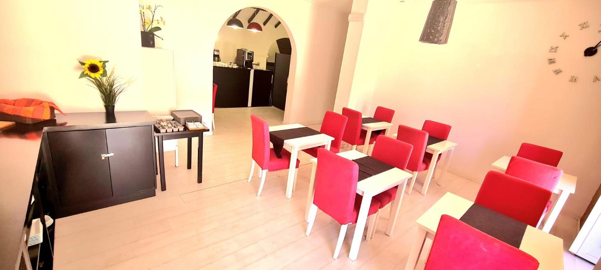 Фото Albufeira Beach Hotel