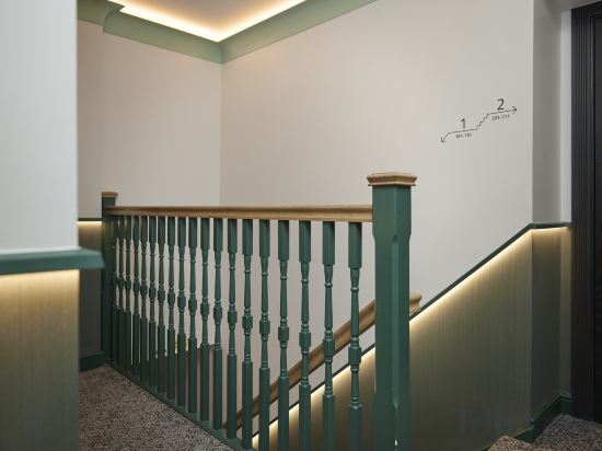 Фото Mayflower Hotel