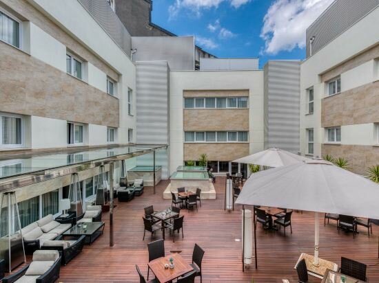 Фото Hotel Sercotel Coliseo