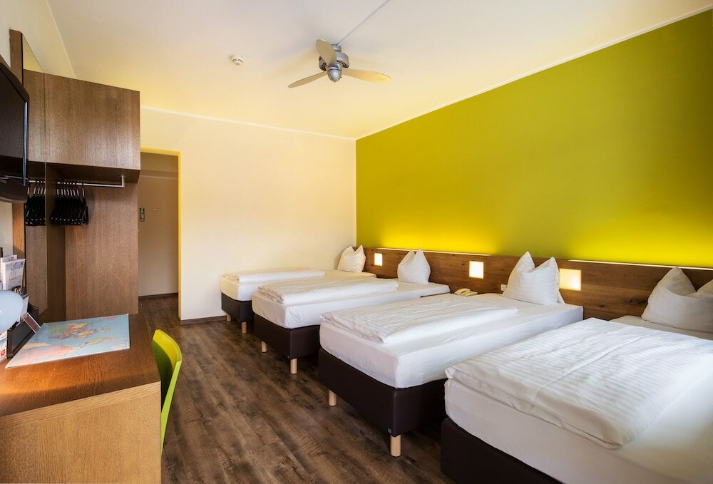 Фото Basic Hotel Innsbruck