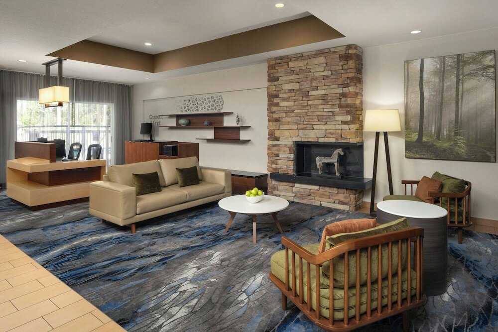Фото Fairfield Inn by Marriott Orlando Airport