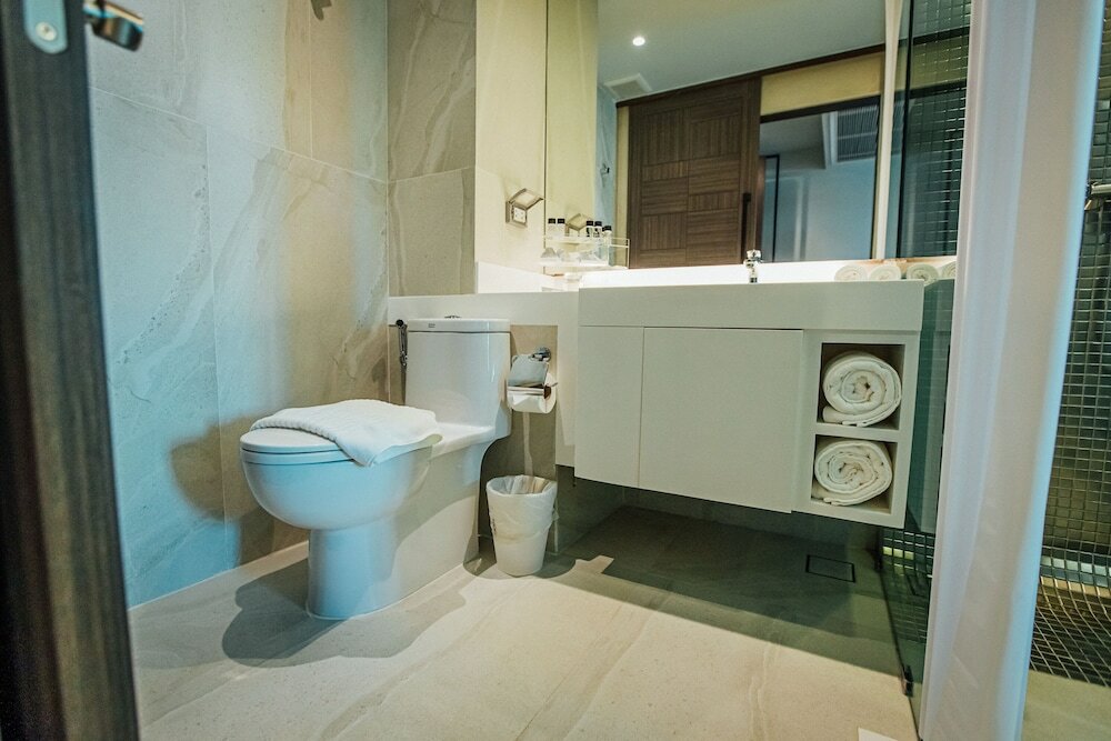 Фото First Pride Hotel