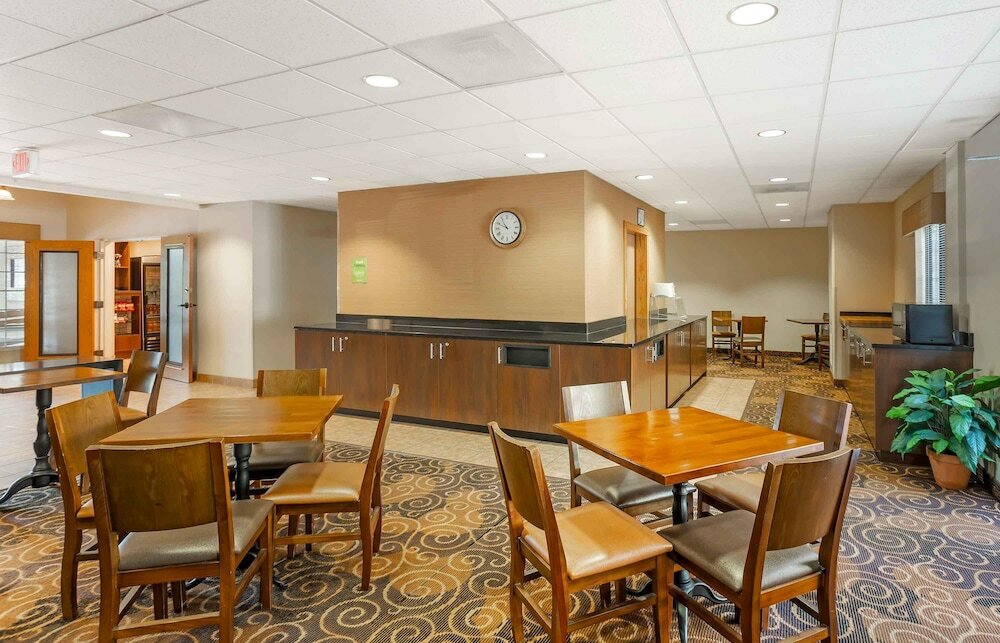 Фото MainStay Suites Of Lancaster County