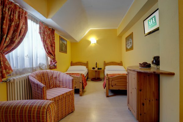 Фото iH Hotels Courmayeur Mont Blanc Resort