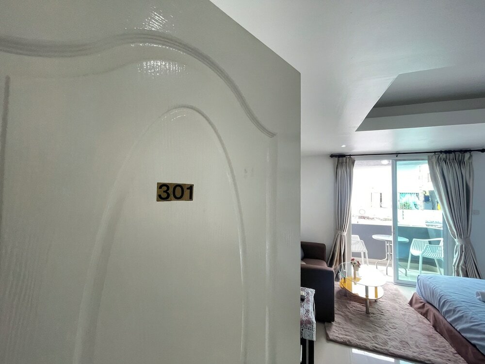 Фото W-9 Hotel