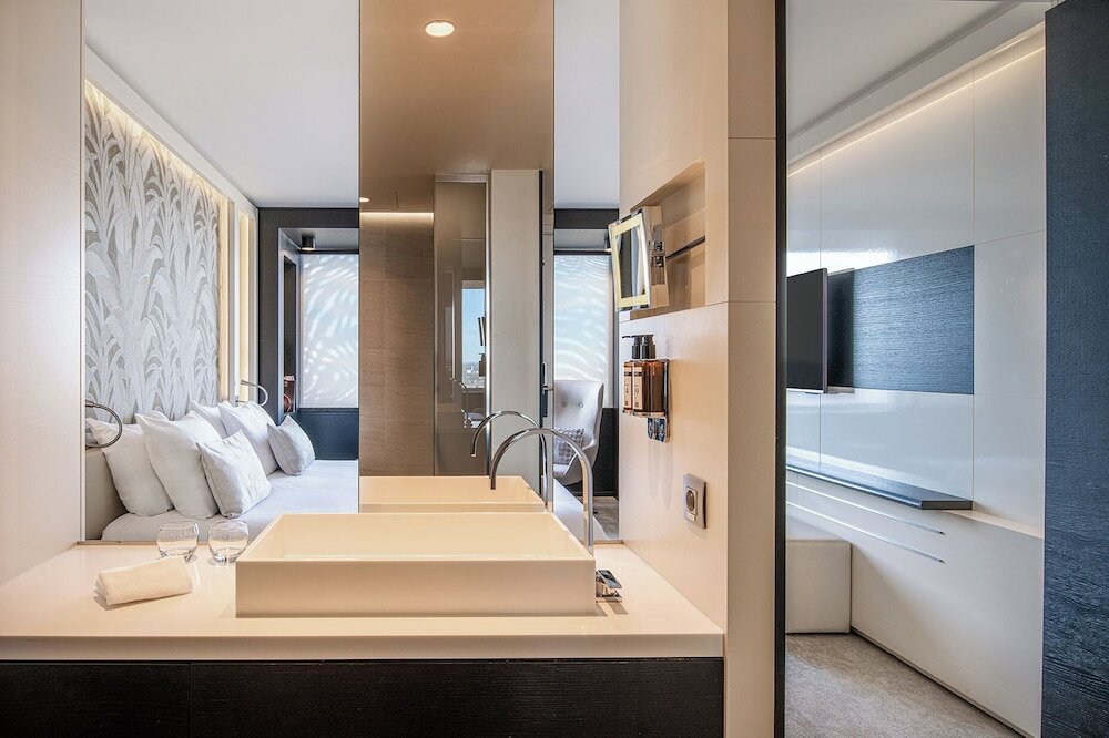 Фото The Hotel Brussels