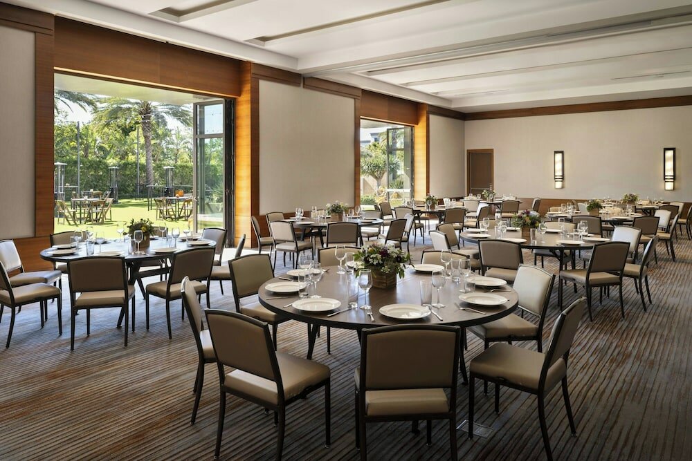 Фото Marriott Irvine Spectrum
