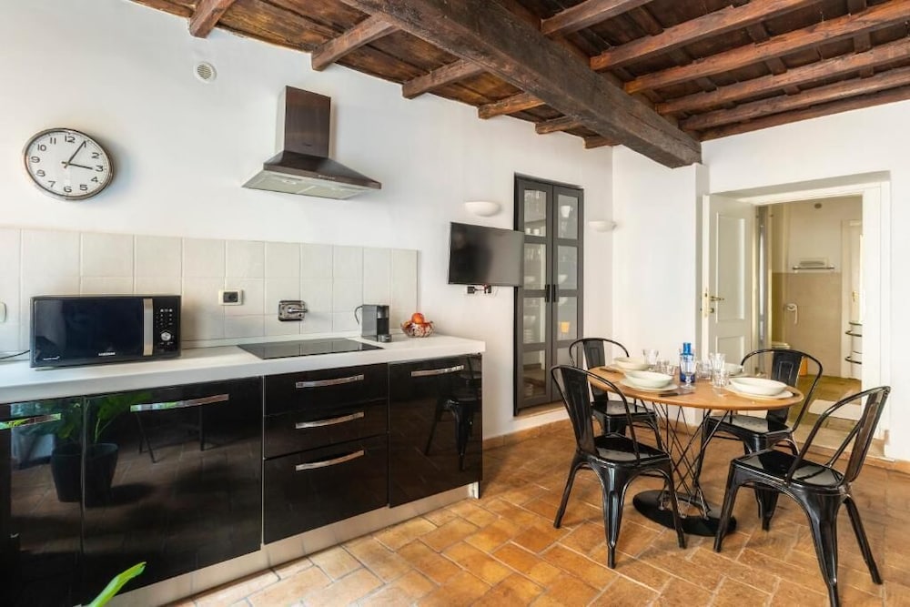 Фото Dimora ai Fori - Guesthouse