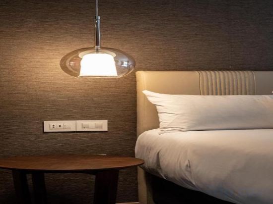 Фото Soro Montevideo, Curio Collection by Hilton