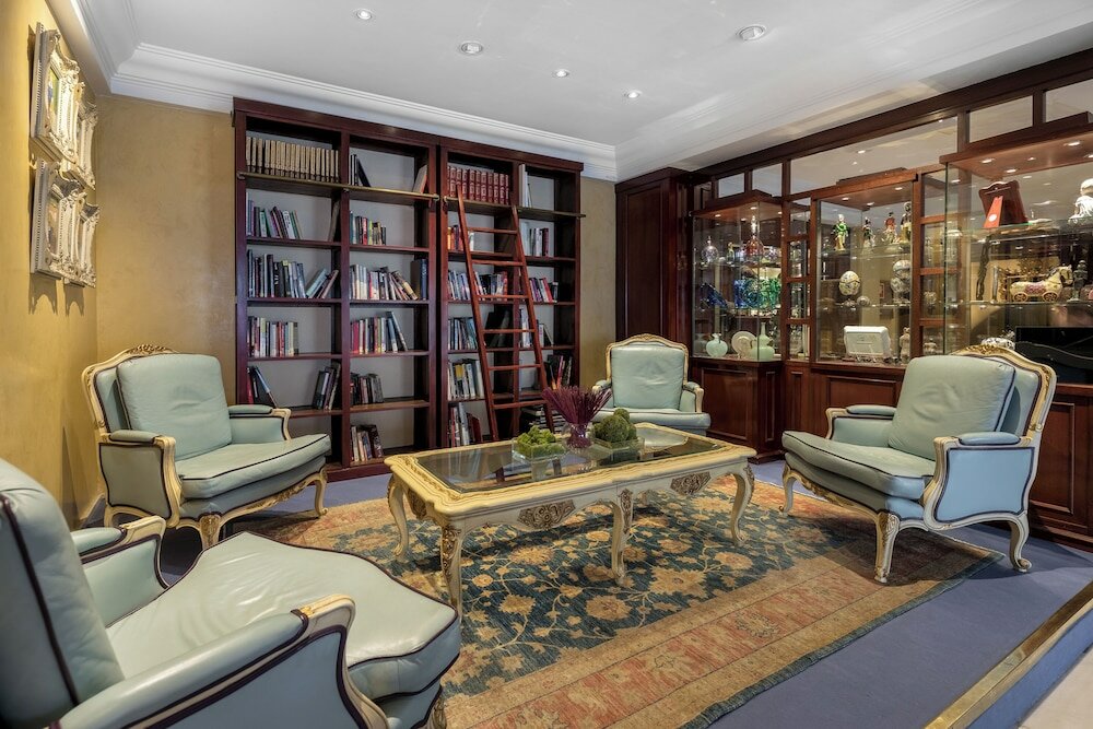 Фото Отель Sercotel Gran Hotel Conde Duque