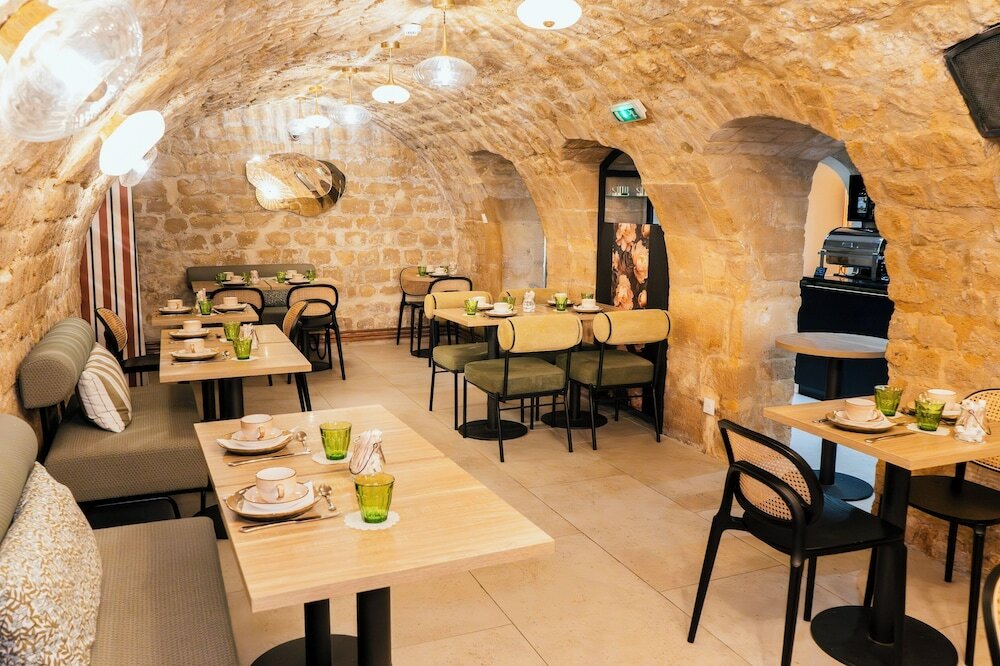 Фото Hôtel Moris