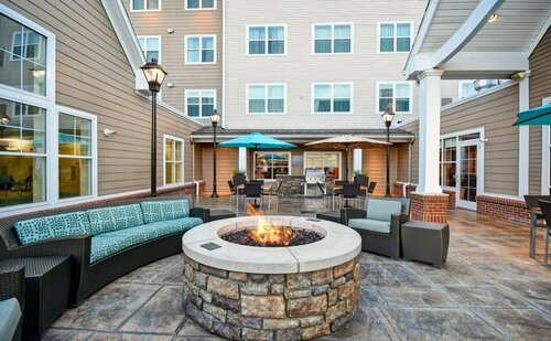 Гостиница Residence Inn Springfield Chicopee в Спрингфилде