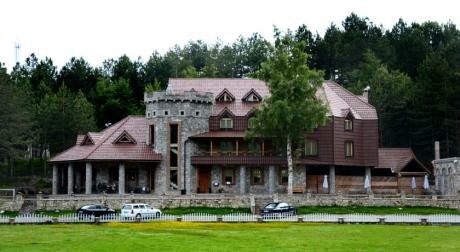 Гостиница Natyral Razma Resort в Области Шкодер