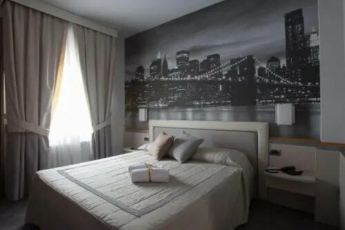 Гостиница Hotel Motel City в Леньяно