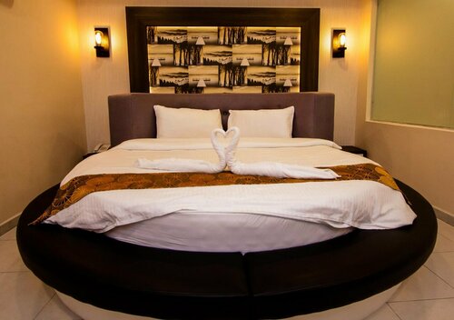 Внешний вид отеля Louis Hotel в Тайпинге, фото 5