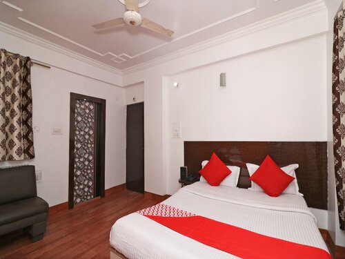 Гостиница Novelty Inn Hotel в Патне