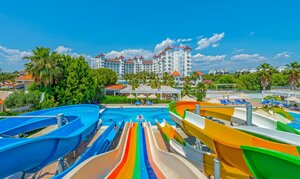 Гостиница Serenis