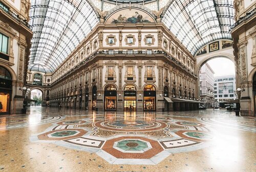 Отель Portrait Milano - Lungarno Collection