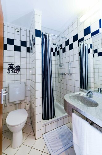 Гостиница Hotel Christophe Colomb в Люксембурге