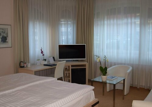 Гостиница Villa Toscane в Монтре