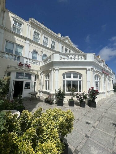 Гостиница Eastbourne Riviera Hotel в Истборне