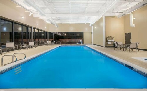 Гостиница Wyndham Garden Texarkana в Тексаркане