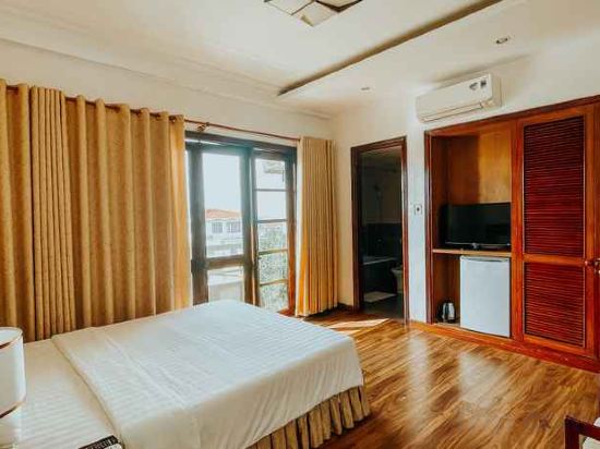 Фото Jasmine Hotel Hue