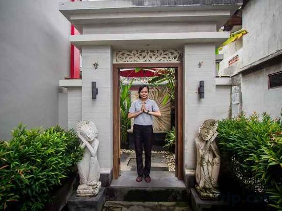 Фото Angkul Angkul Beach In Kuta