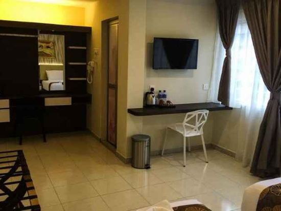 Фото Louis Hotel