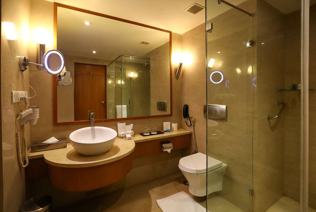 Фото Radisson Blu Hotel Chennai City Centre
