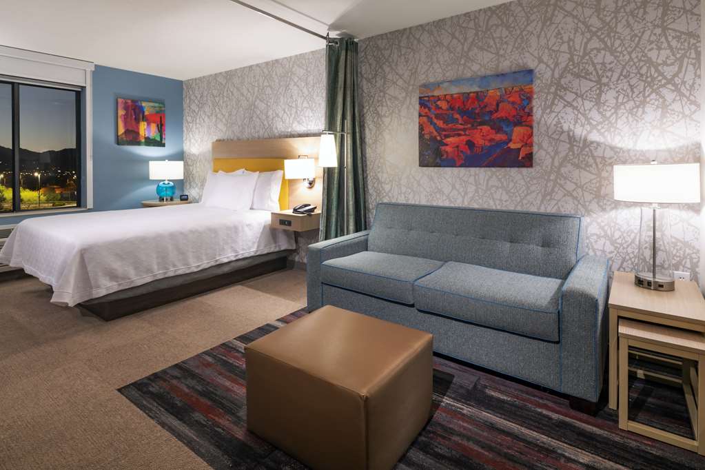 Фото Home2 Suites by Hilton Kingman