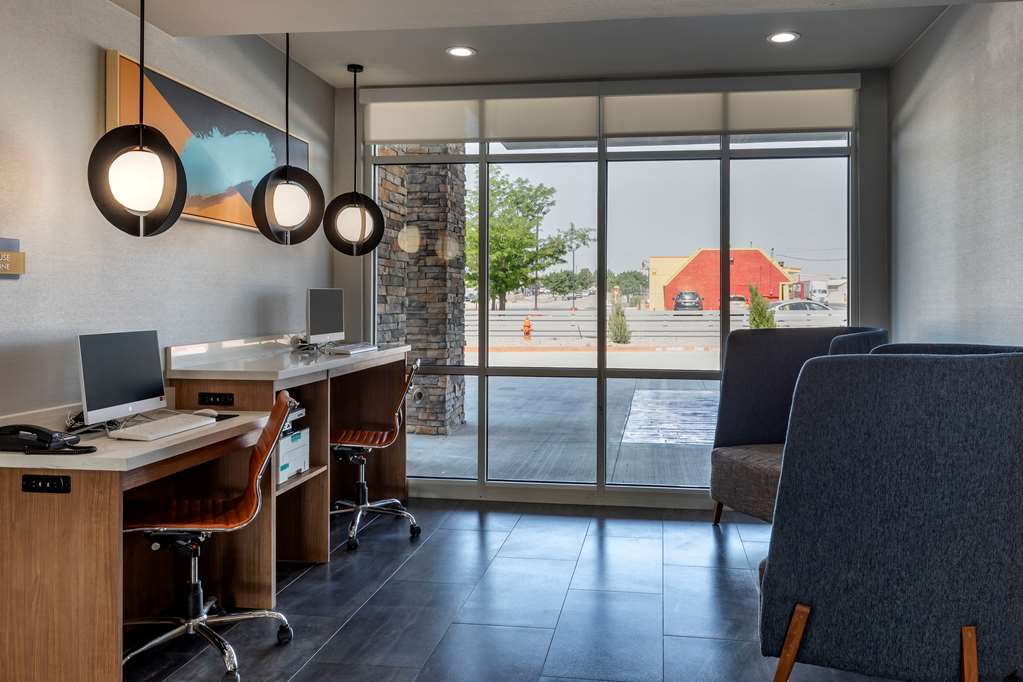 Фото Best Western Plus Amarillo East Hotel