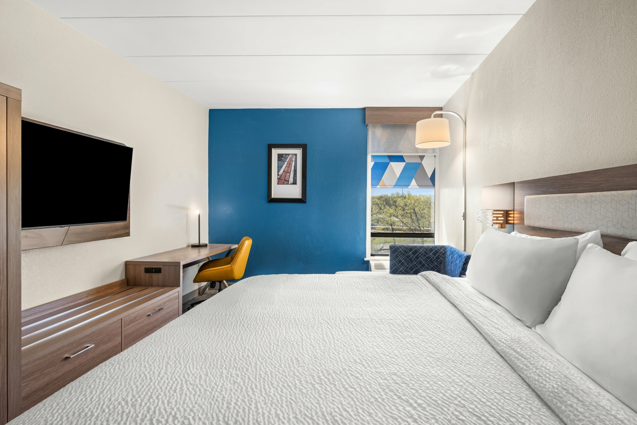 Фото Holiday Inn Express Boston North Woburn by Ihg