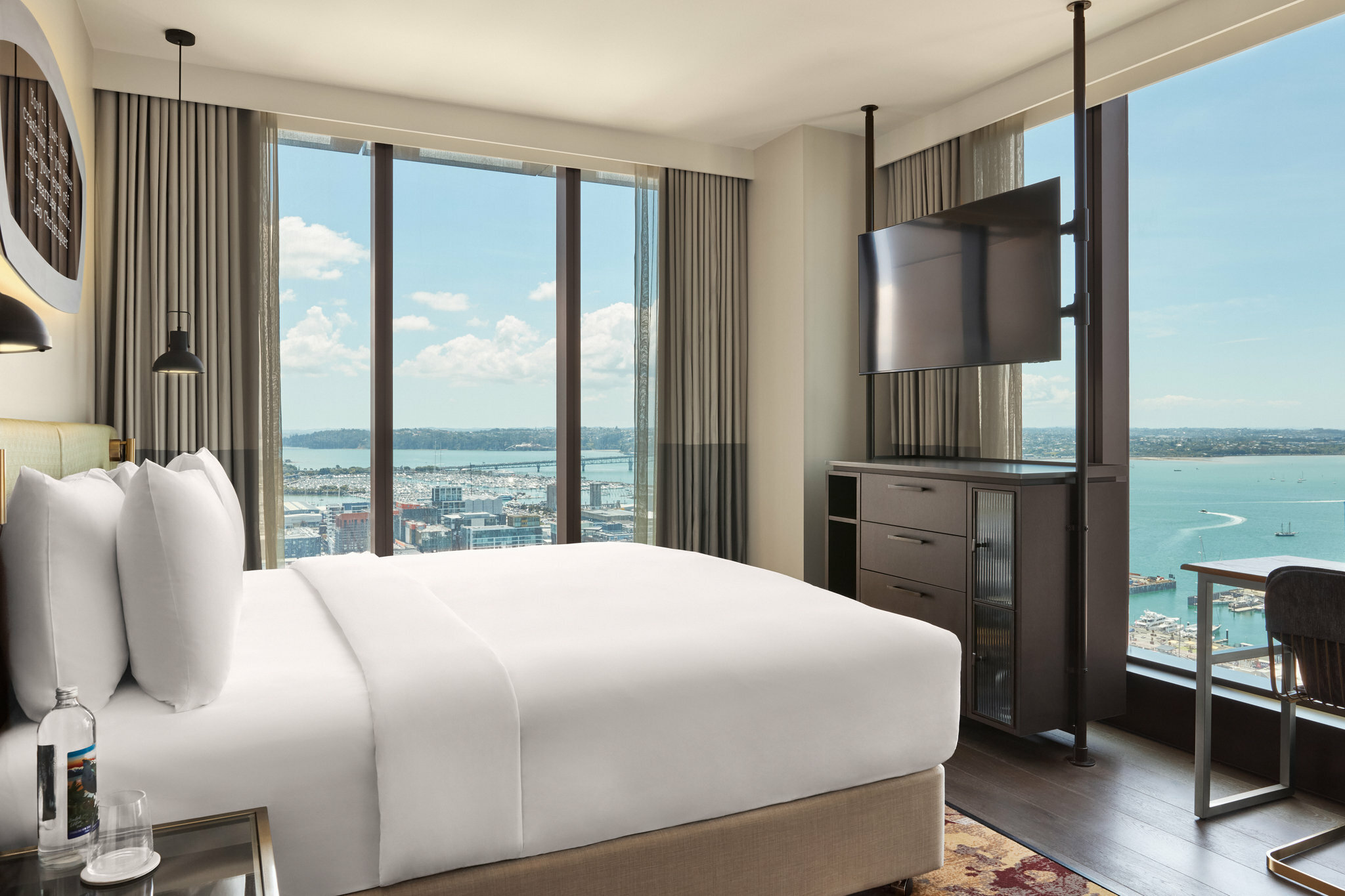 Фото Hotel Indigo Auckland by Ihg