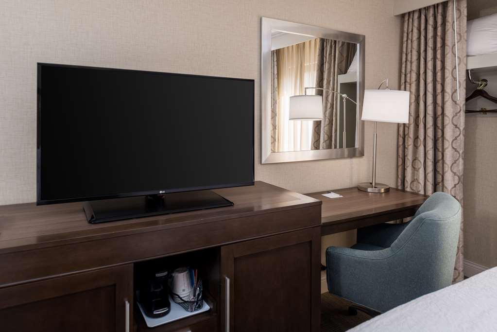 Фото Hampton Inn Los Angeles West Covina