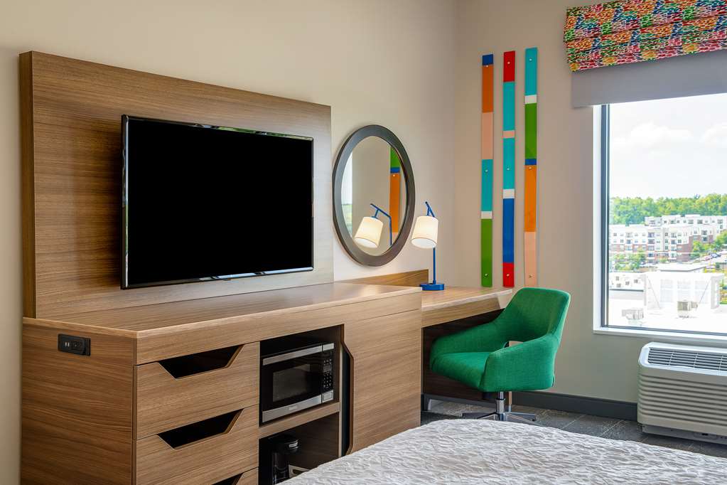 Фото Hampton Inn & Suites Raleigh Midtown