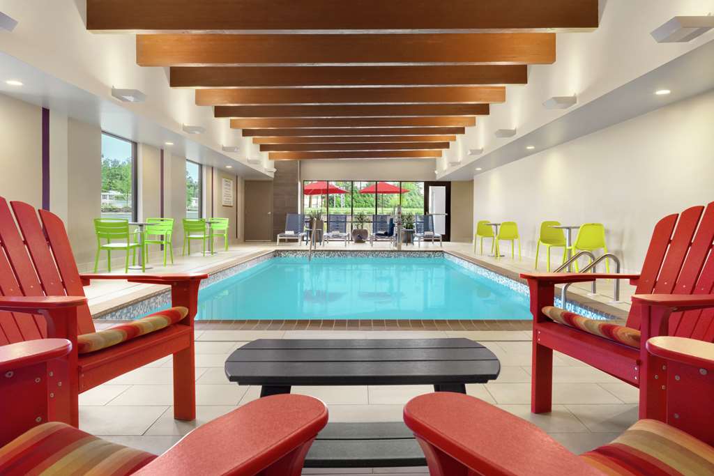 Фото Home2 Suites by Hilton New Brunswick, Nj