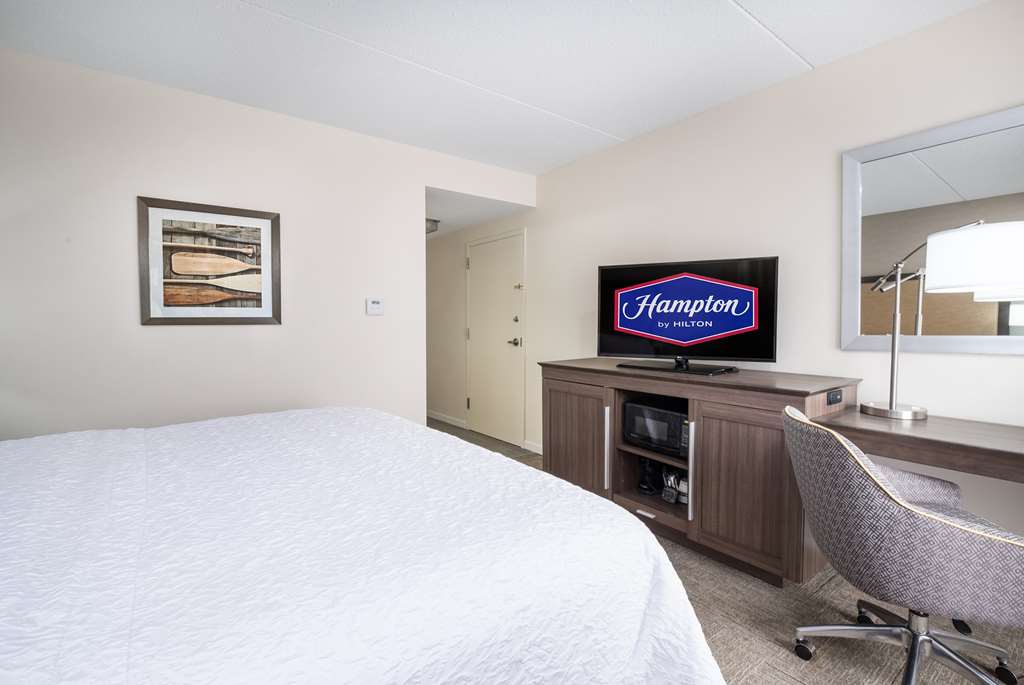 Фото Hampton Inn Freeport/Brunswick
