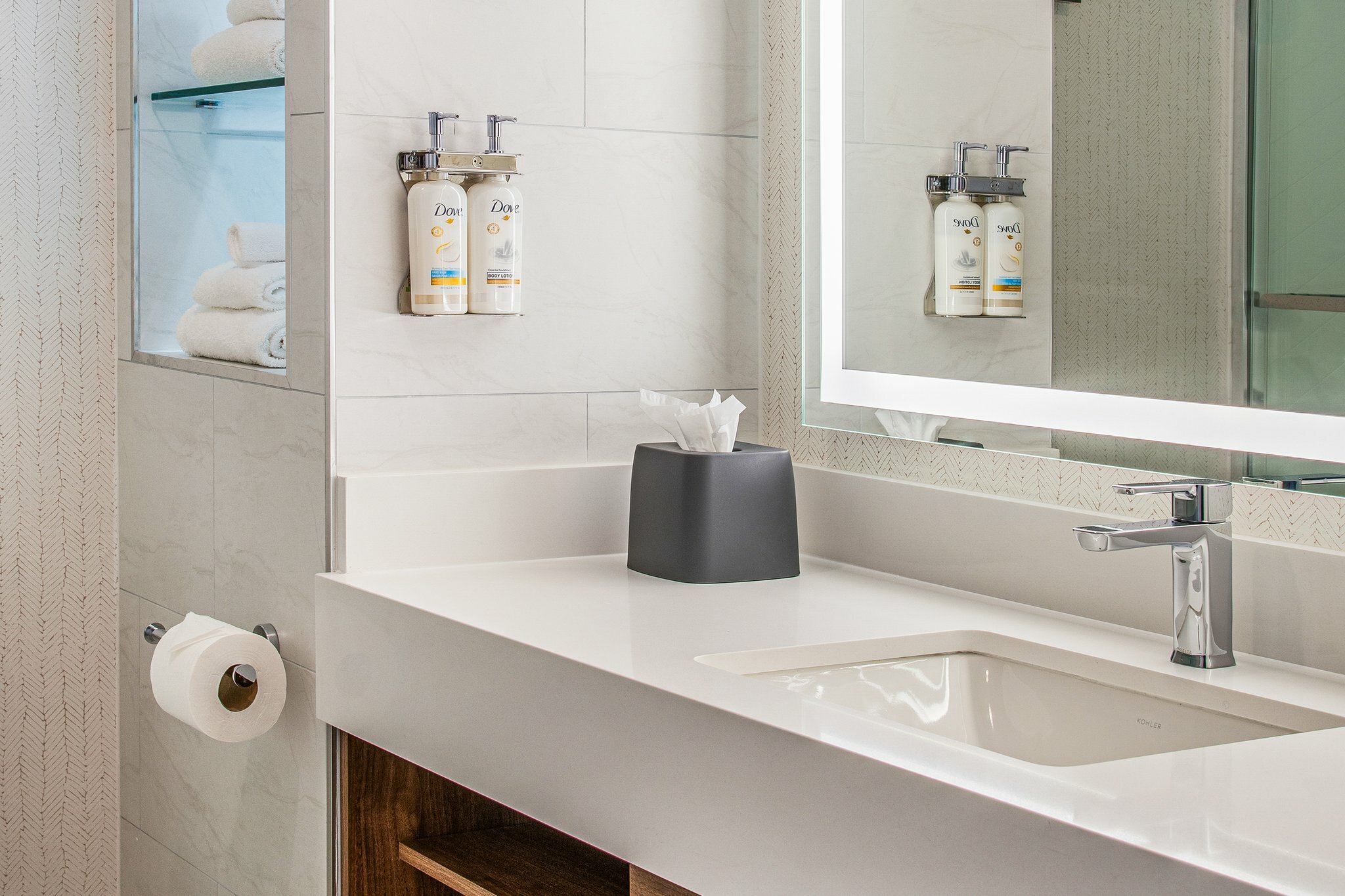 Фото Holiday Inn Los Angeles Gateway - Torrance, an Ihg Hotel