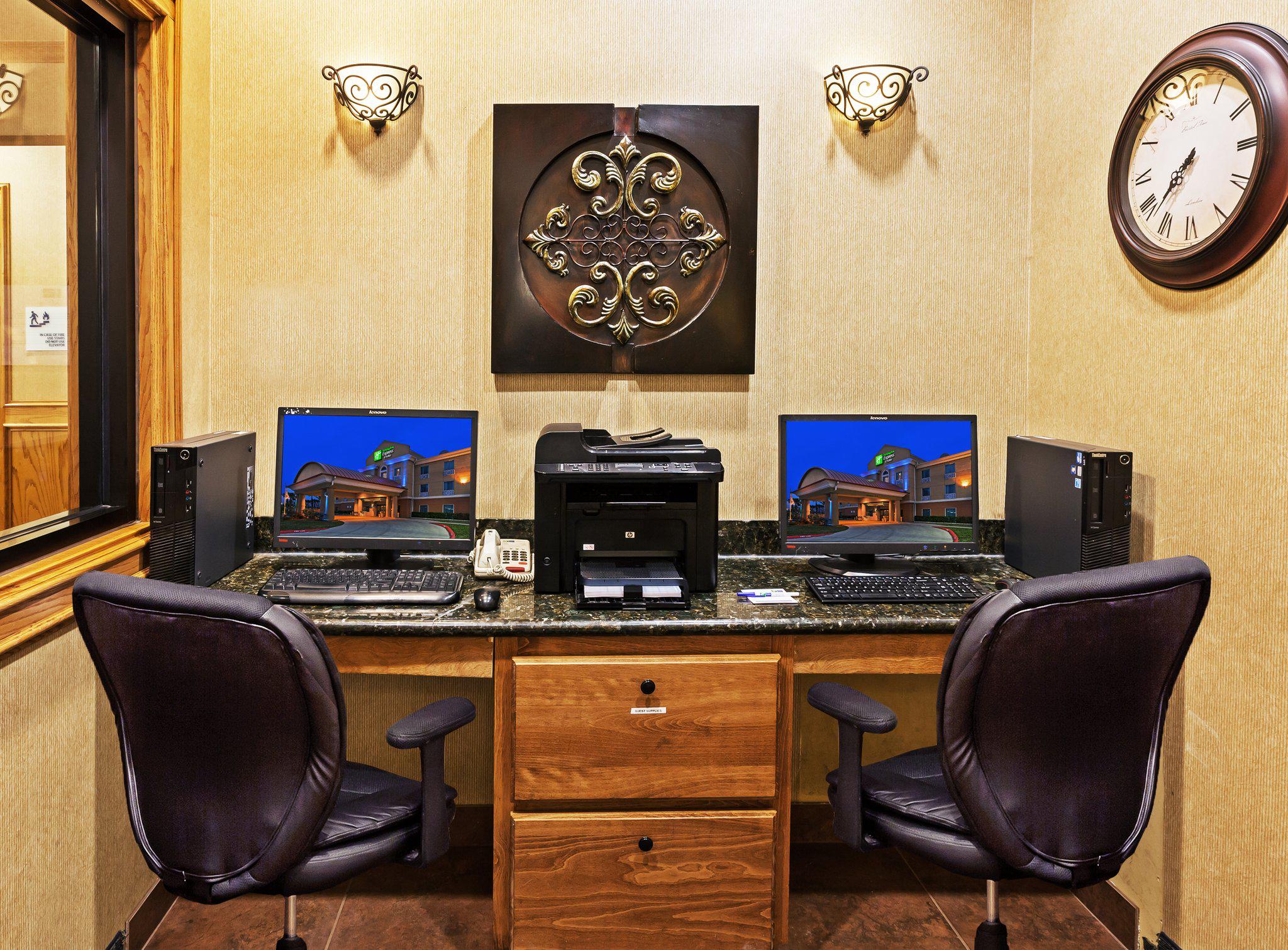 Фото Holiday Inn Express & Suites Corpus Christi Nw - Calallen, an Ihg Hotel