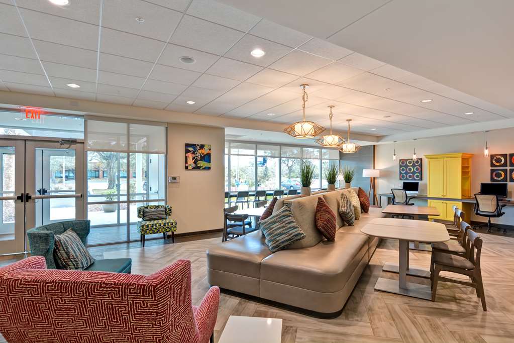 Фото Home2 Suites by Hilton Tampa Usf Near Busch Gardens
