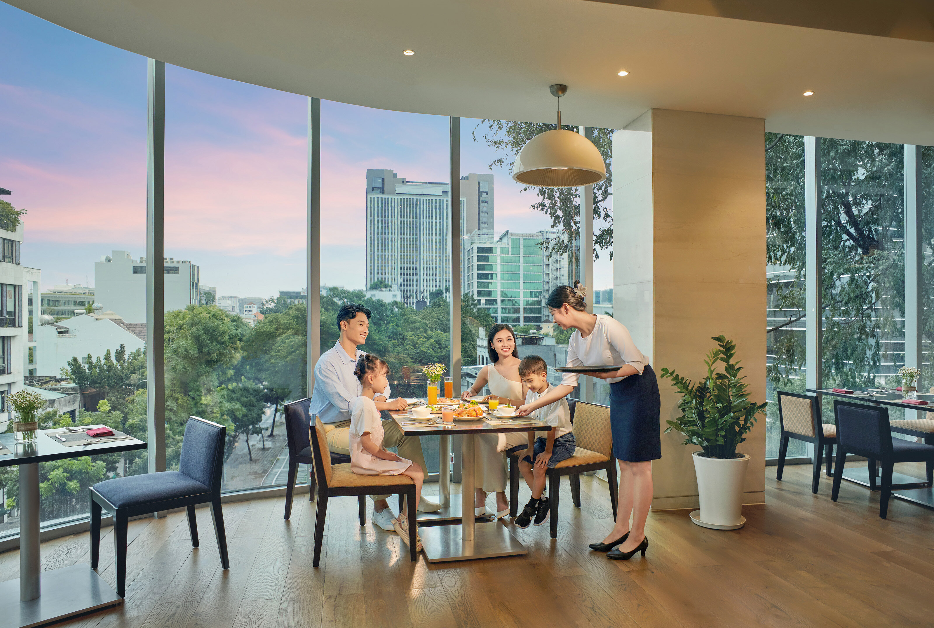 Фото Novotel Saigon Centre